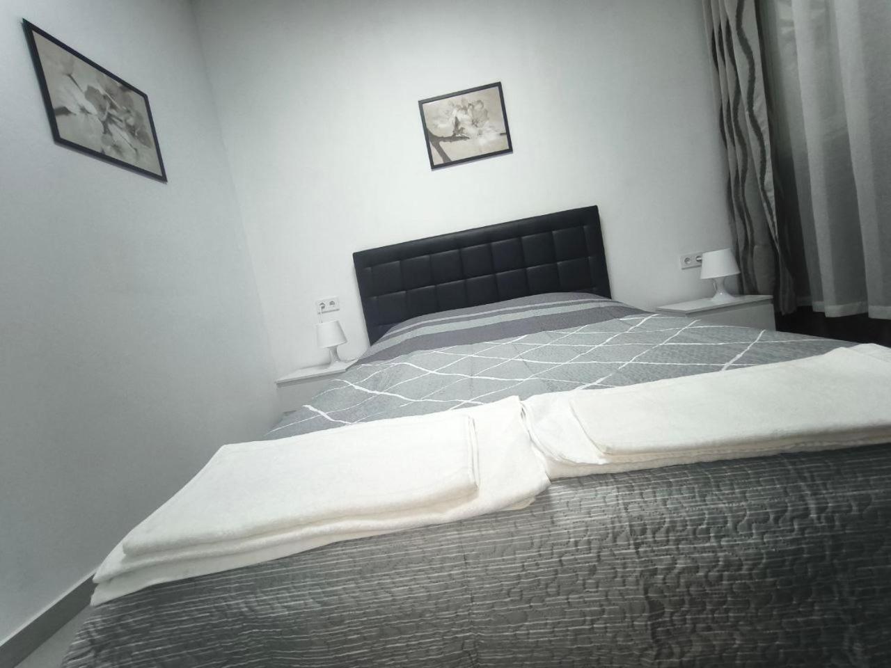 Apartamentos Sant Roc Valensiya Dış mekan fotoğraf