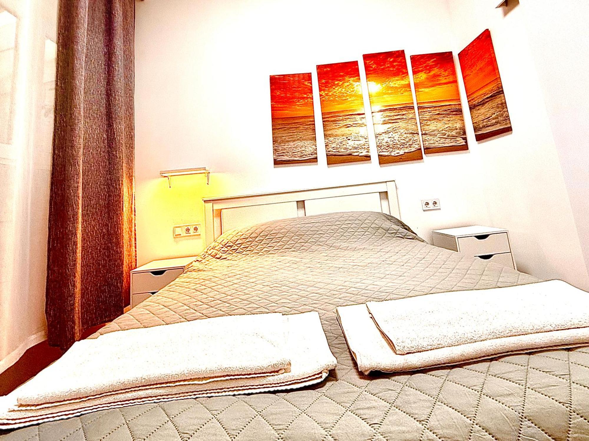 Apartamentos Sant Roc Valensiya Dış mekan fotoğraf